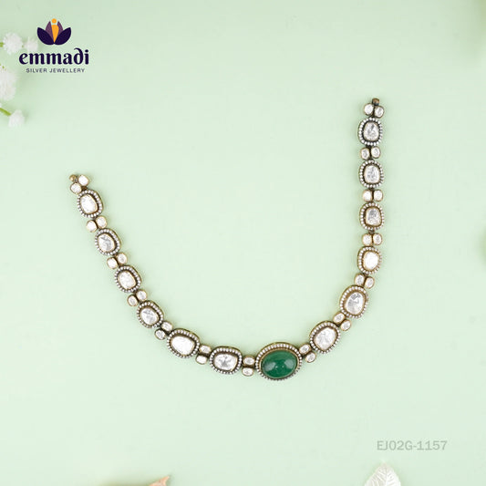 Chhaya Victorian Green Necklace