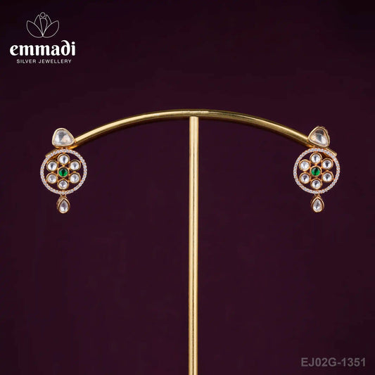 Dipita Moissanite Green Hangings