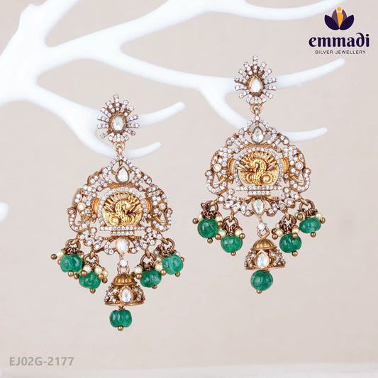Kaviya Victorian White Hangings