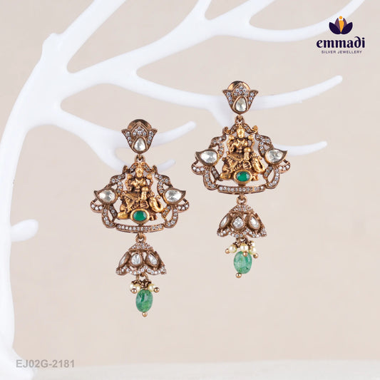 Kedara Victorian Green Hangings