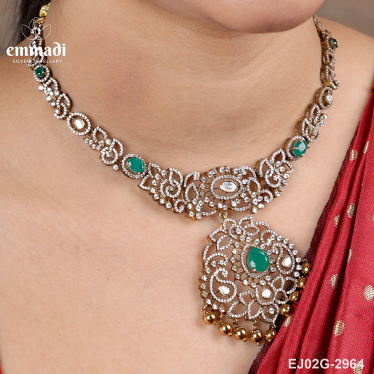 Raksha Victorian Green Necklace