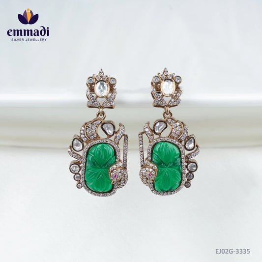Shrila Victorian Green Hangings
