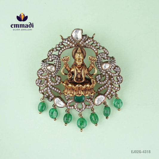 Ashwina Victorian Green Pendant