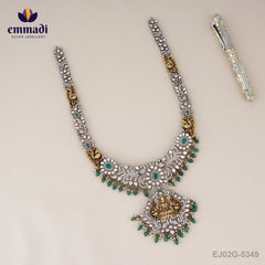 Chestha Victorian Green Long Necklace