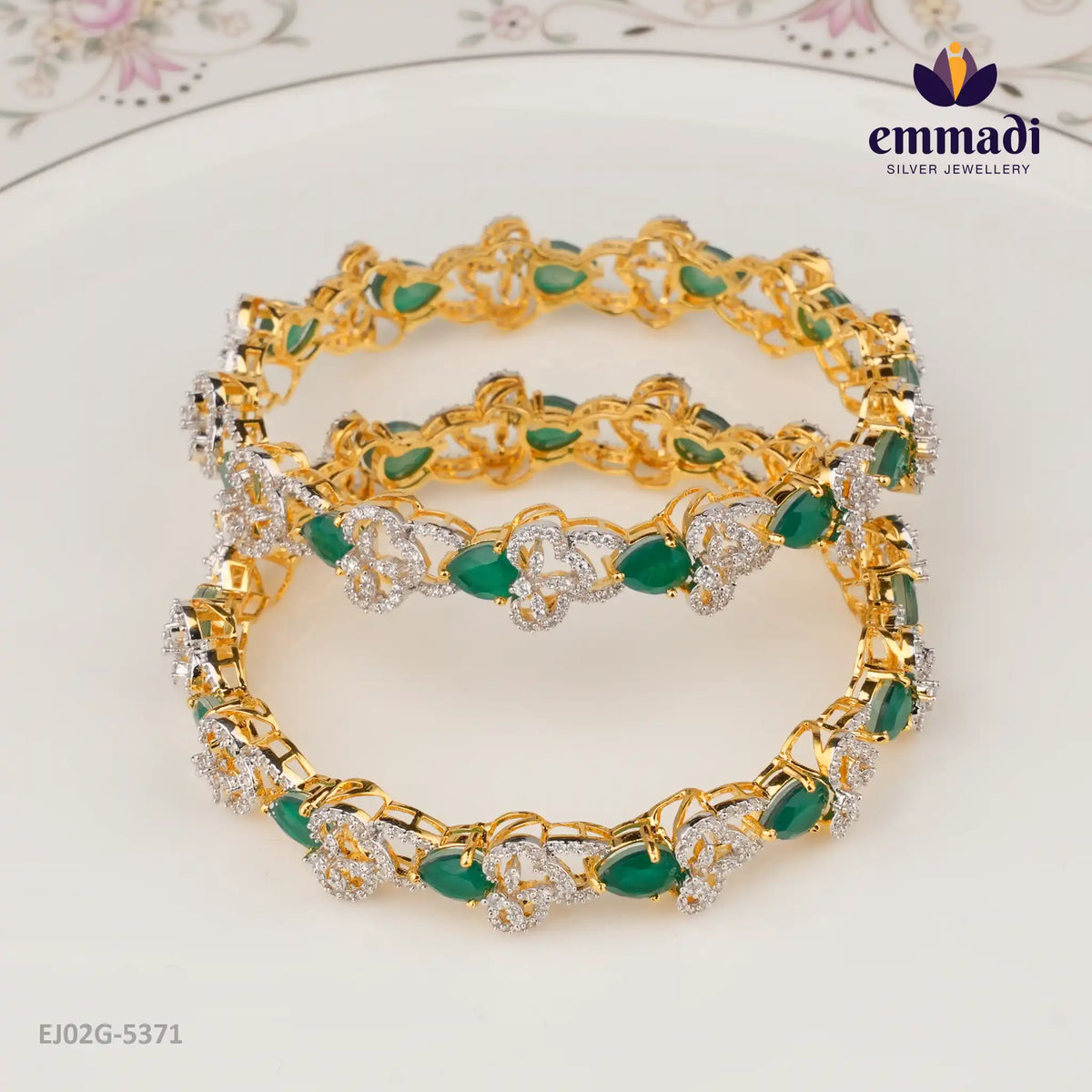 Darpaka Premium Cz Green Bangles