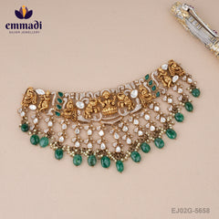 Dvijesa Victorian Green Choker