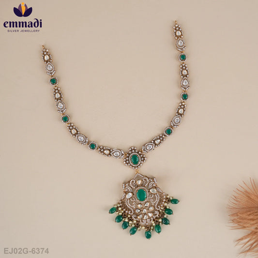 Kalpita Victorian Green Necklace