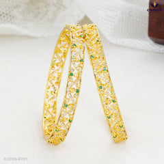 DWIPAVATI Premium Antique Green Bangles