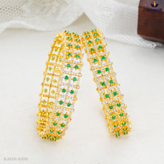 DYPALEIGH Premium Antique Green Bangles