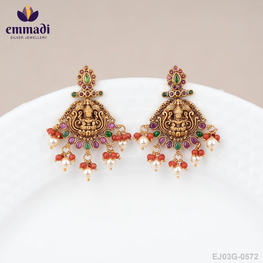 Pramila Nakshi Multi Hangings