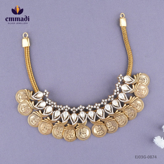 Rashana Victorian White Necklace
