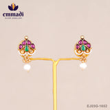 Shaheda Kundan Multi Studs