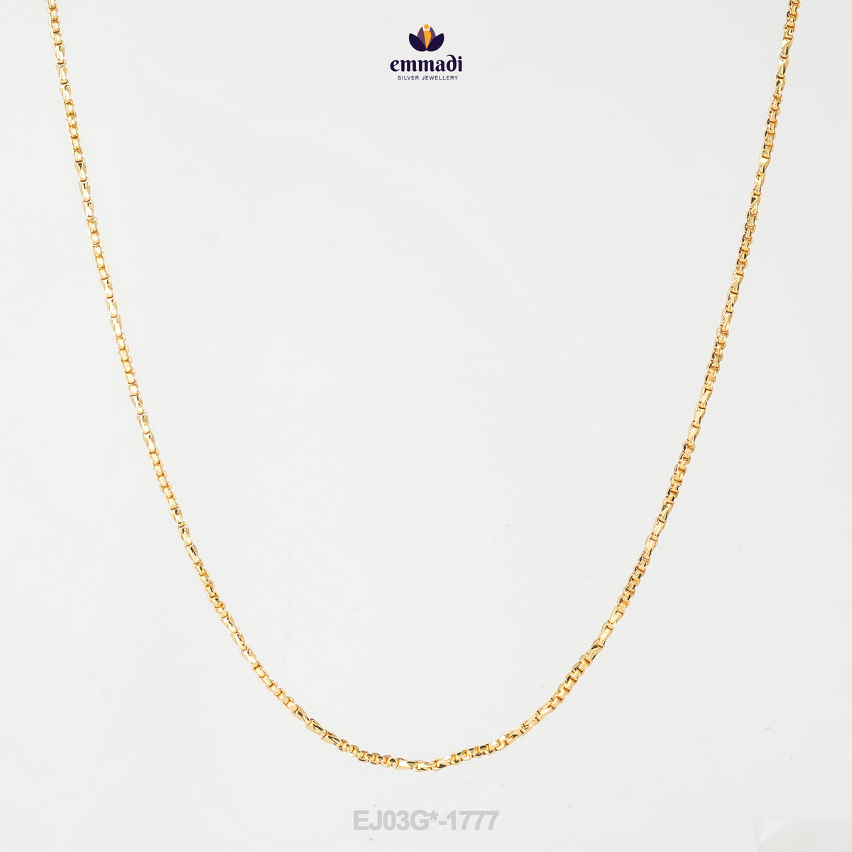 Chinmayi Elegant Gold Chain Fancy