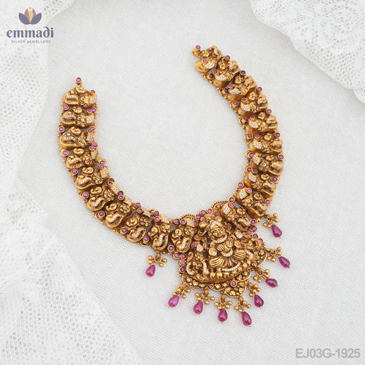 Eshwari Elegant Nakshi Gold Necklace