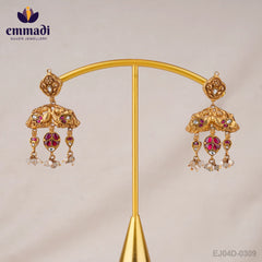 Riya's Kundan Nakshi Red Hangings: Luxurious Indian Jewellery