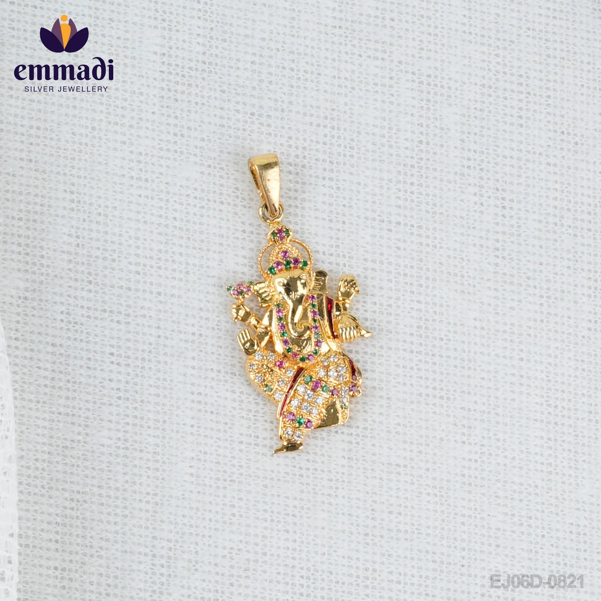 Apeksha Indradhanush Pendant Nakshi Green: Exquisite handcrafted pendant featuring pure gold plating on 92.5 silver by Emmadi Jewellers.