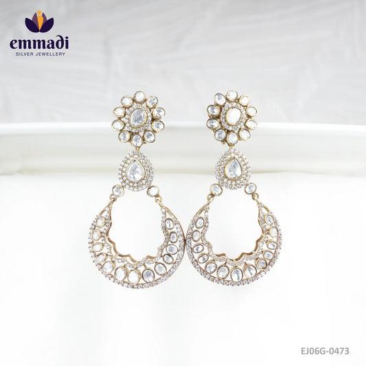 Vabhaa Victorian White Hangings