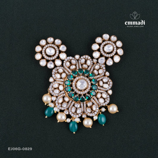 Birgitta Victorian Green Pendant