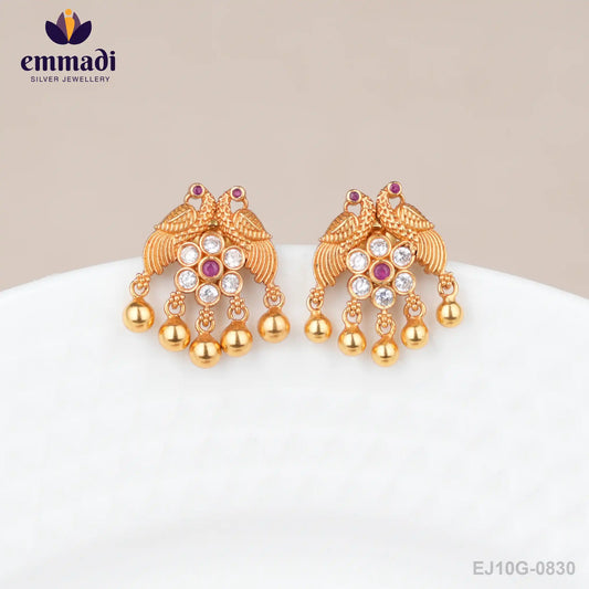 Sitinaka Stone Red Studs