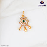 Suchhaya Stone Green Pendant