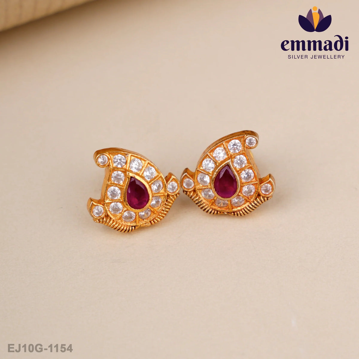 Tanirika Mango Red Studs
