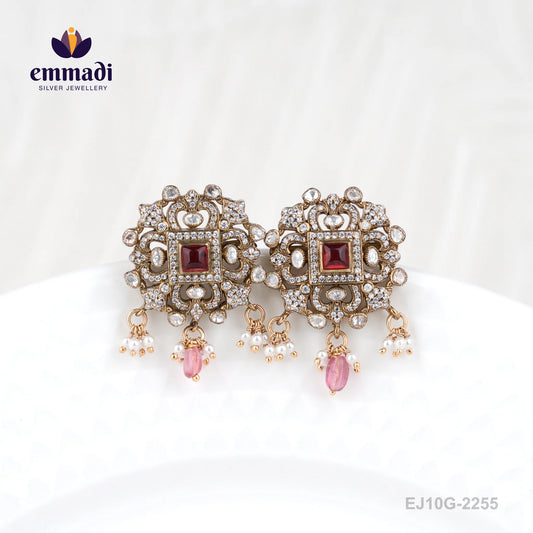 Sakuntala Victorian Red Studs