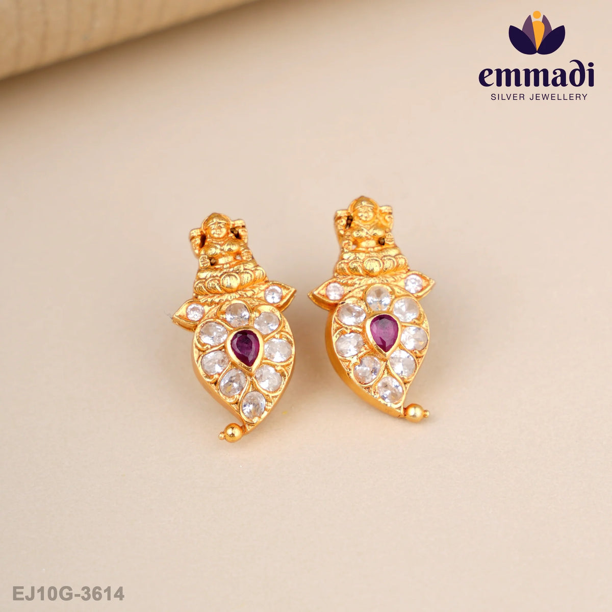 Tvarayukta Stone Red Studs