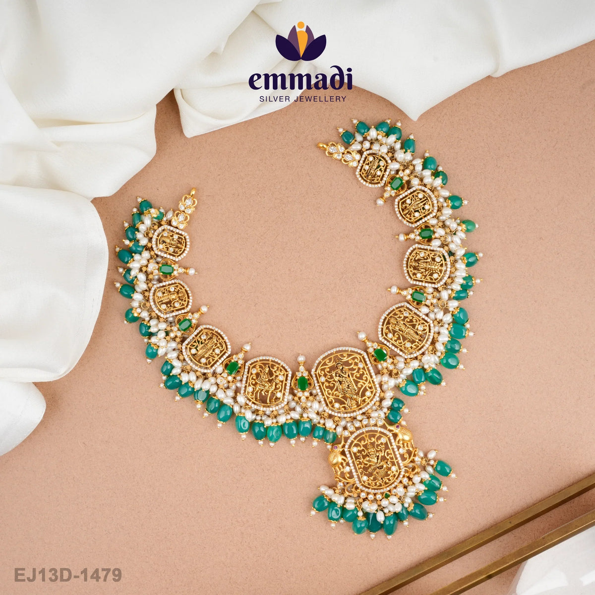 Manasie Nakshi Green Necklace