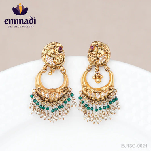 Madhusree Nakshi Red Hangings