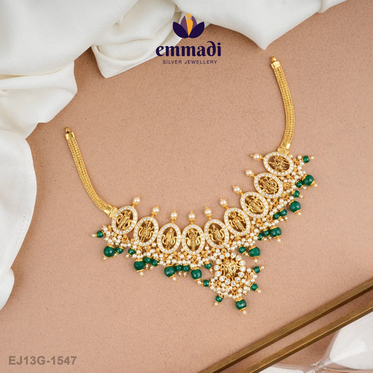 Anavi Nakshi White Necklace