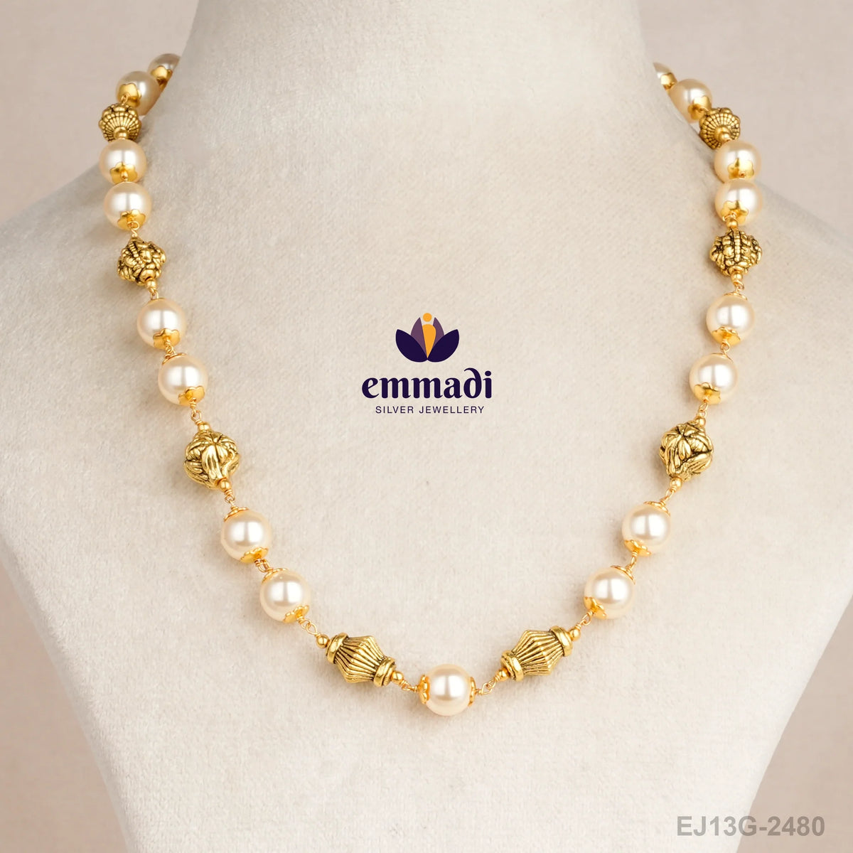 Rakti Pearls White Chain