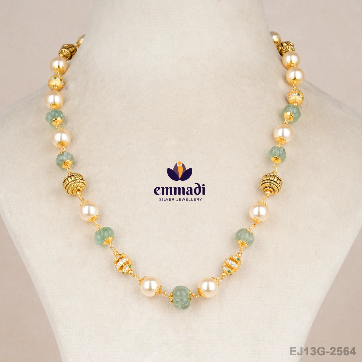 Santi Pearls Green Chain