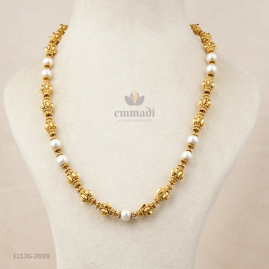 Svati Nakshi White Chain