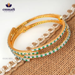 Aryahi Premium Cz Green Bangles