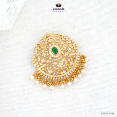 ISHAAL Exquisite Green Stone Pendant
