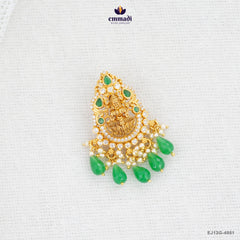 IYLA Elegant Green Nakshi Pendant