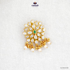 JAISAKTHI Elegant Green Stone Pendant