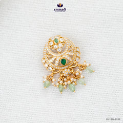 JALADHIJA Elegant Green Stone Pendant