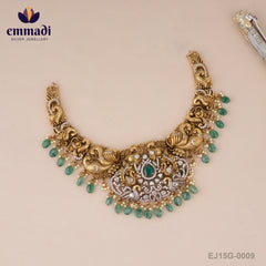 Konali Victorian Green Necklace