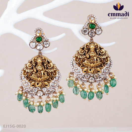 Shriya Elegant Gold Victorian Hangings