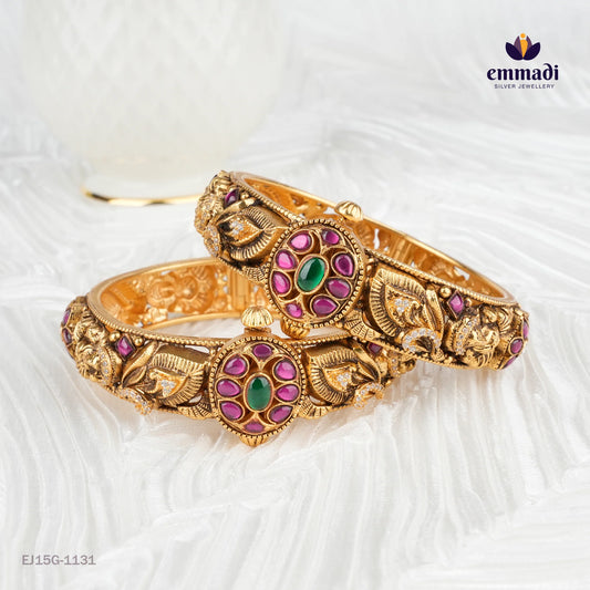 Bhanuni Kundan Nakshi Multi Bangles