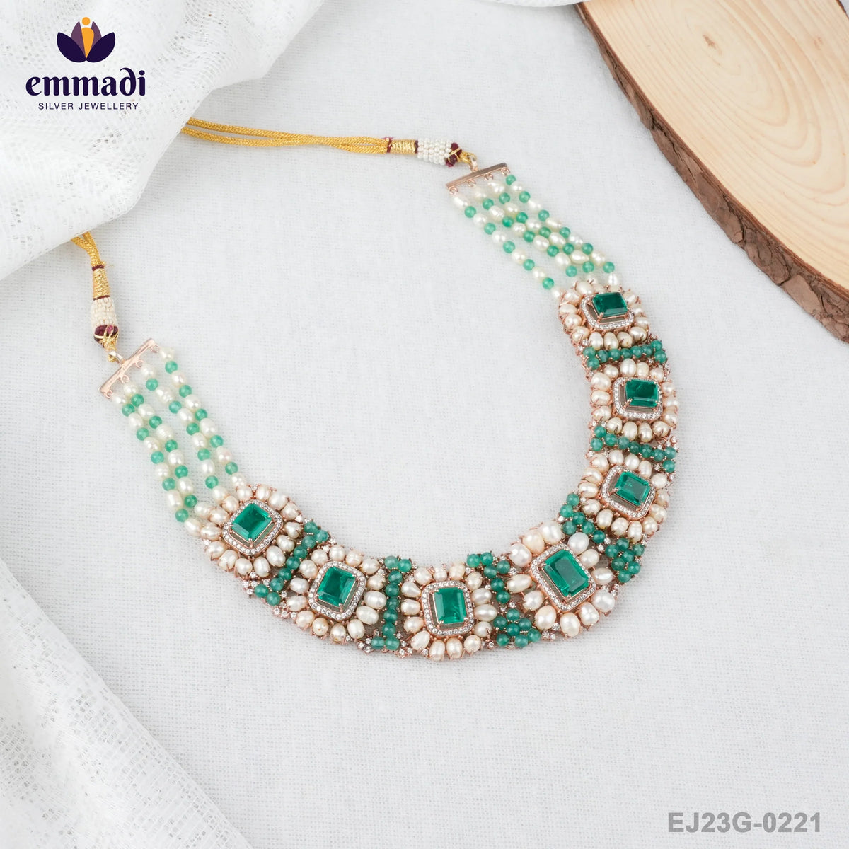 Maya's Two Colour Stones Green Necklace: Handcrafted Indian Jewellery