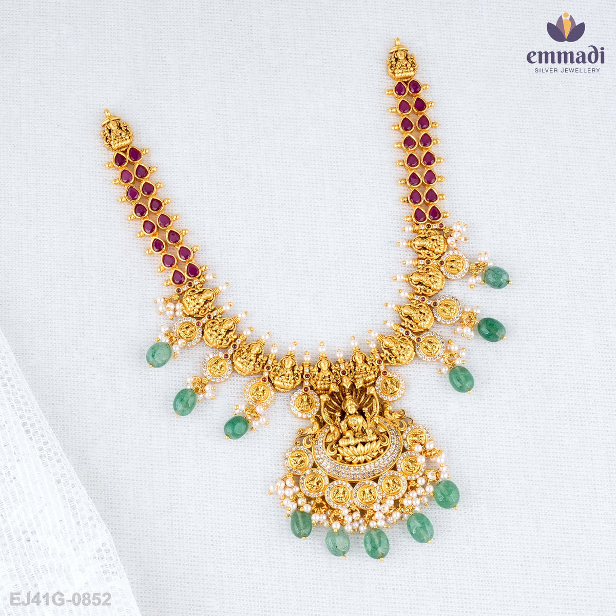 Karuna Keyuri Elegant Nakshi Necklace and Earrings Set