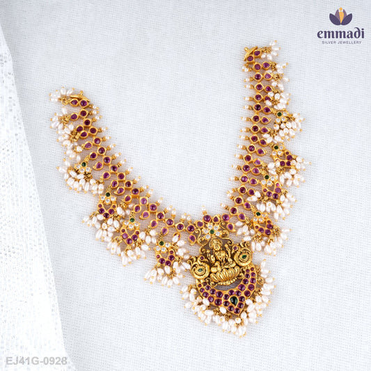 Vaanya Exquisite Pink Nakshi Necklace