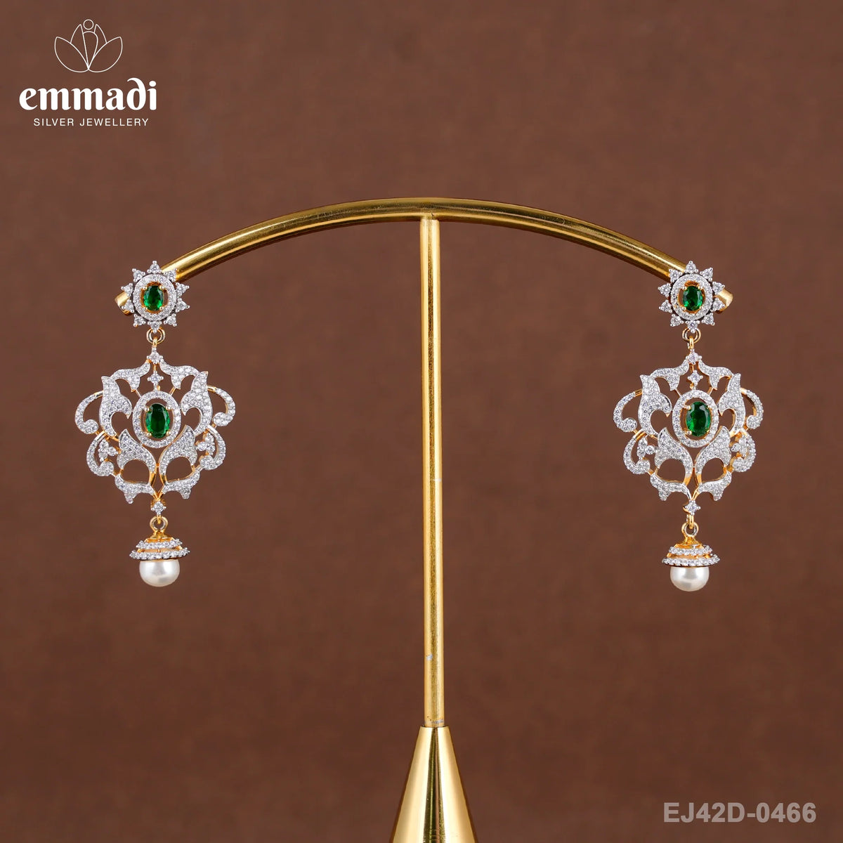 Elampirai Premium Cz Green Hangings