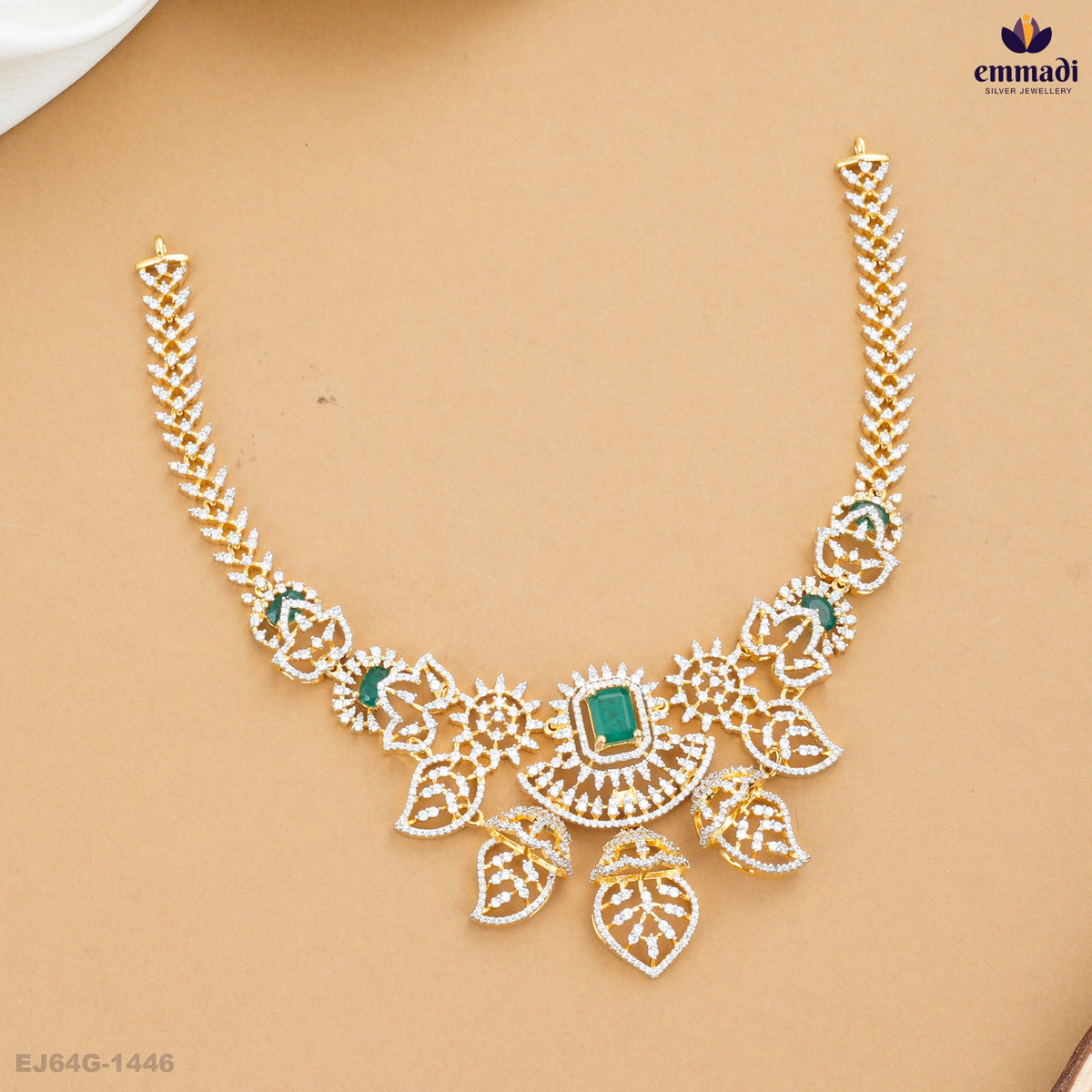 BANSERI Exquisite Green CZ Necklace