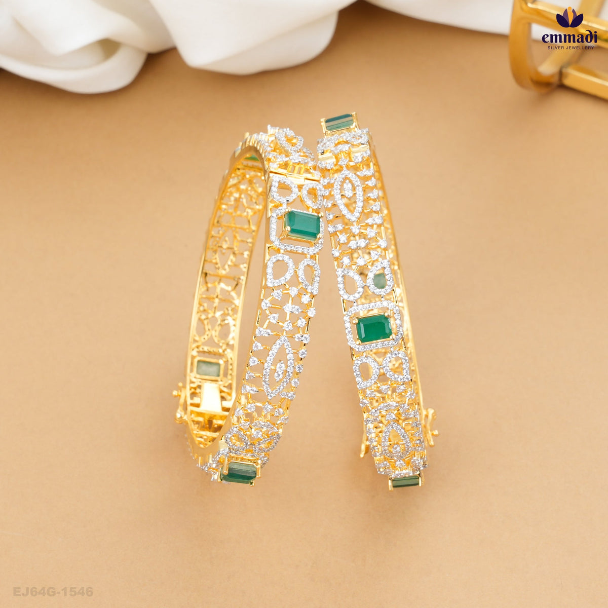 Chaithanya Elegant Green CZ Bangles
