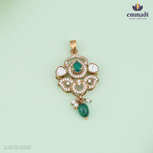 Durga - G Exquisite Victorian Green Pendant