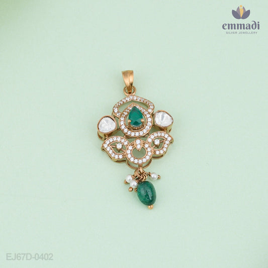 Anjali Elegance: Victorian Green Pendant