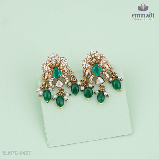 Chandrika's Elegant Green Victorian Hangings
